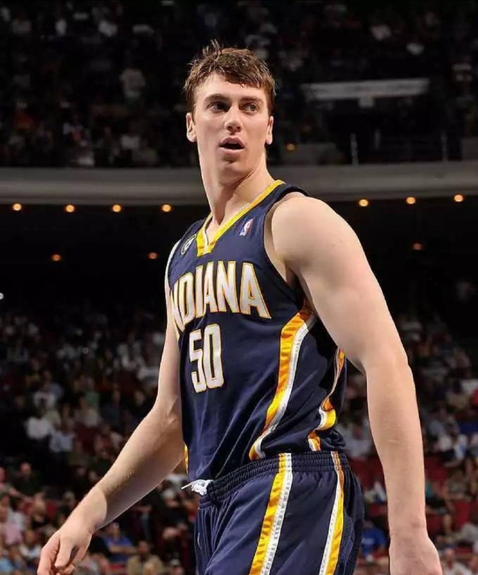 开云体育网页版登录入口-布鲁克林篮网发布备战花絮;加时末段造点机会;CBA常规赛任务艰巨;身体对抗强度拉满的简单介绍