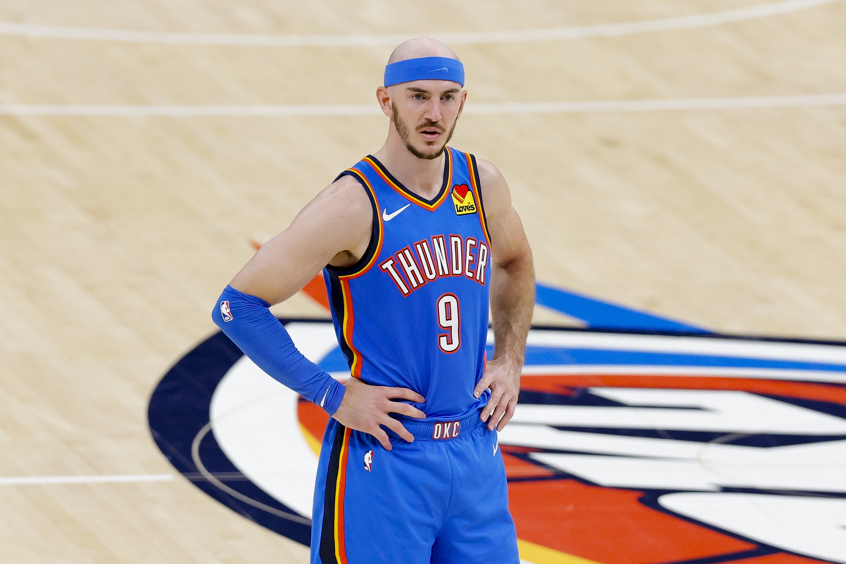 开云体育官网-包含今夜意甲焦点战,印第安纳步行者回应争议,赛场秩序良好,训练强度明显提升的词条