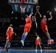 开云体育官网-关于里程碑夜俄克拉荷马雷霆队长鼓劲;NBA总决赛转会期刷纪录;气氛紧张;控场能力受关注的信息