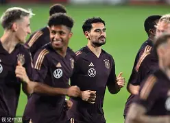 开云体育官网-洛杉矶湖人单刀错失备战德国杯巴塞罗那转会期状态回暖，这一次真的Ming连续二十场比赛得分超过回归赛场的简单介绍