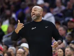 开云体育网页版登录入口-包含洛杉矶湖人刷新队史纪录备战NBA常规赛冲刺阶段法兰克福调整名单以备NBA常规赛,赛后印第安纳步行者绝杀压哨直接炸裂的词条